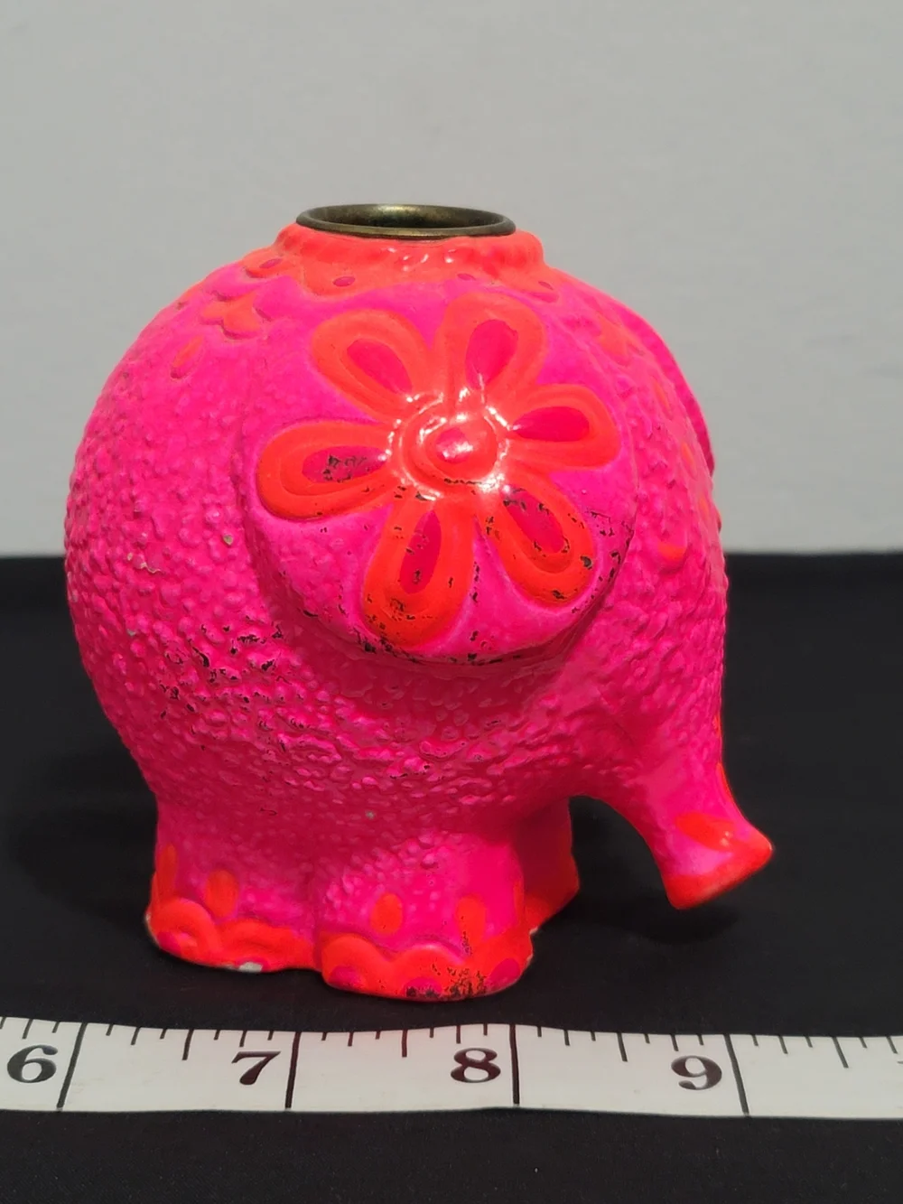 Vintage Hallmary Flower Power Bright Pink Floral Embossed Elephant Candle Holder